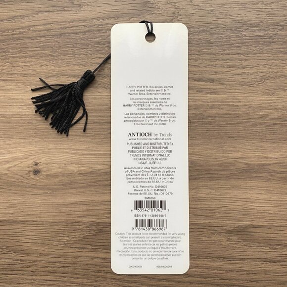 FREE WITH PURCHASE: Hogwarts Alumni Gryffindor - Harry Potter Bookmark - Picture 2 of 2